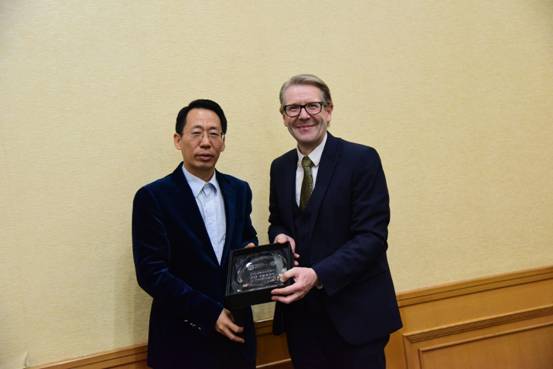 深圳大学·英国女王大学基础课程班(女王班)2