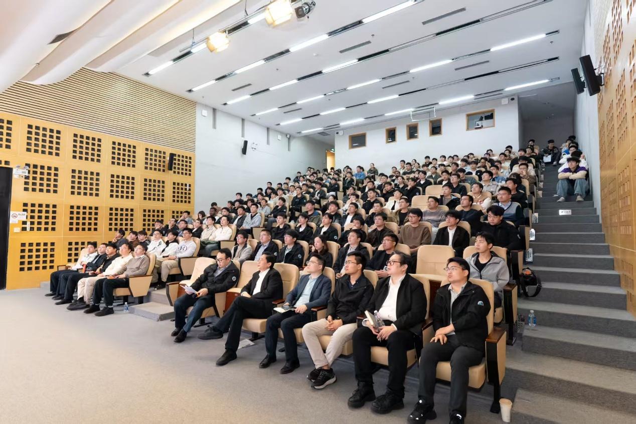 深圳大学谢和平院士团队召开2025年度总结会