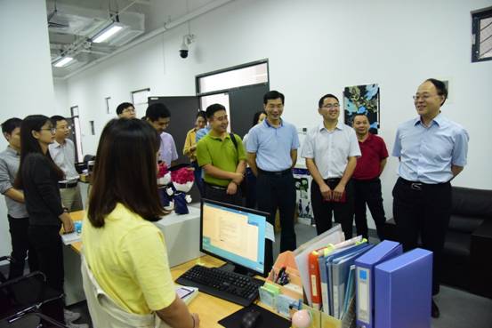 DSW_7212.JPG