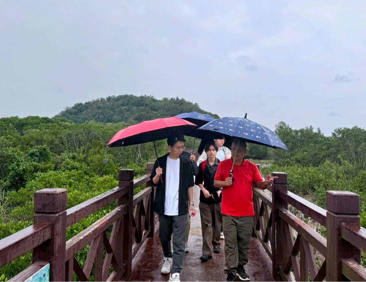 他们，把论文写在南粤大地的产业一线